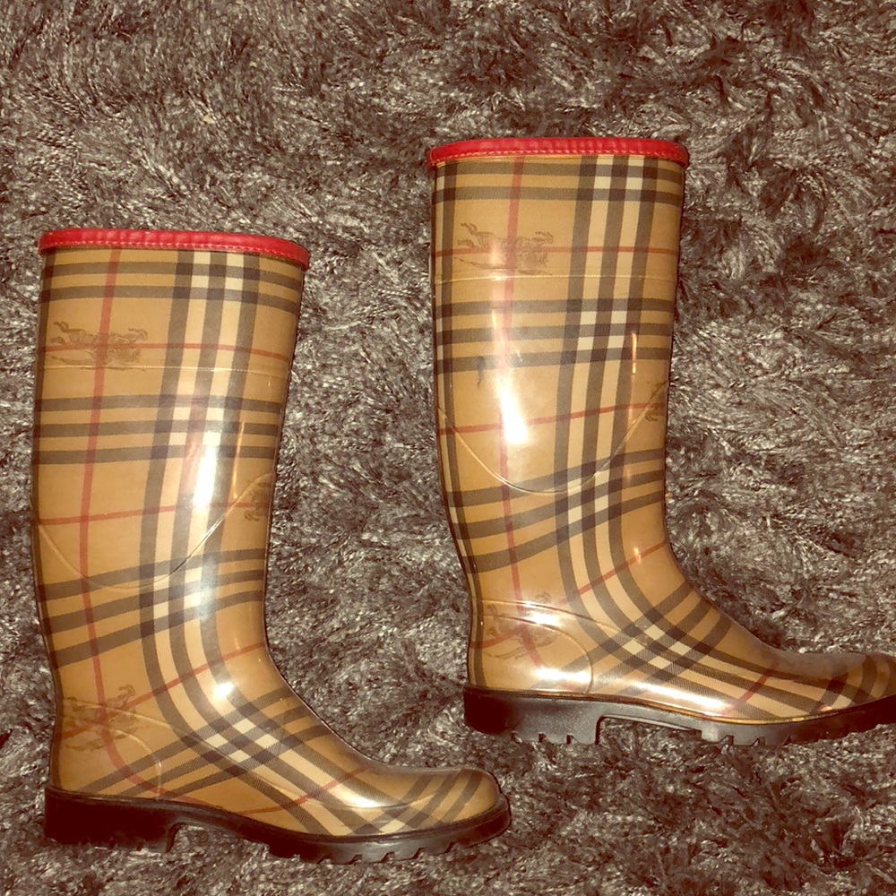 Burberry rain boots